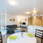 Squash & Aparthotel