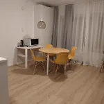 Squash & Aparthotel