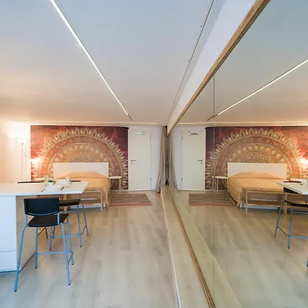 Squash & Aparthotel *