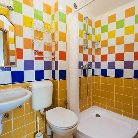 Squash & Aparthotel *