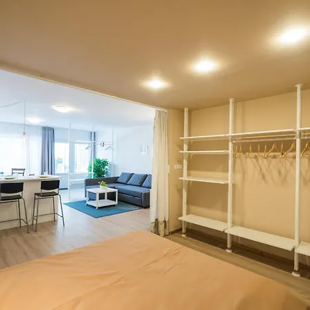 Squash & מלון דירות